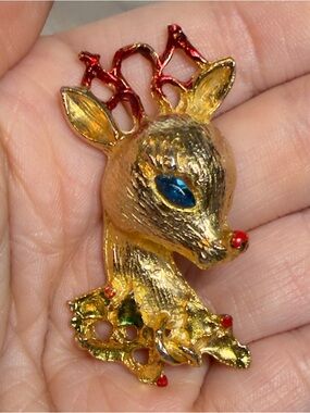 Vintage Reindeer Brooch Red Antlers Blue Eye Gold Tone Christmas